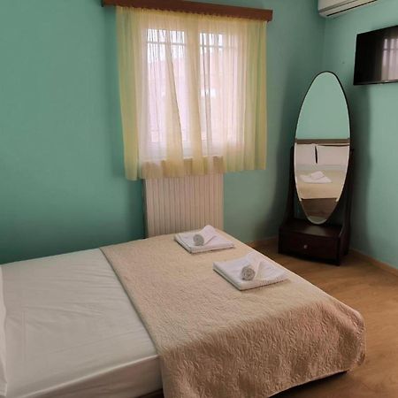 Villa Marina Tsoukaládhes エクステリア 写真
